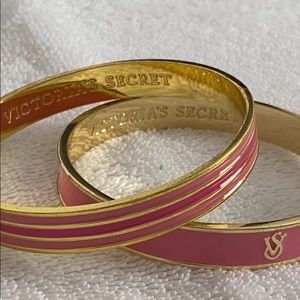 Victoria's Secret Bangle Bracelet Set